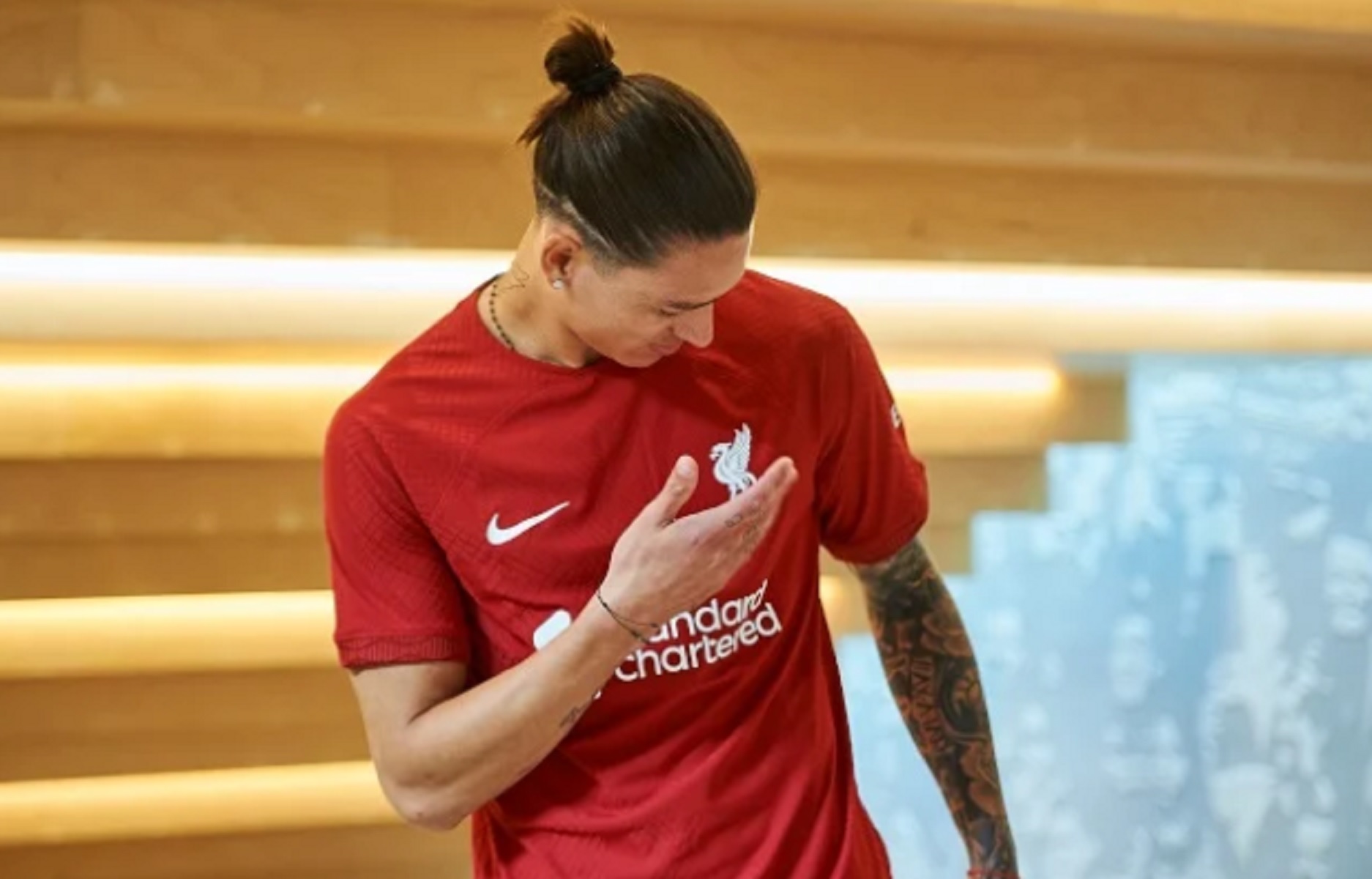 «Η Λίβερπουλ κατατρόπωσε τη Ρεάλ στη μάχη για Νούνιες»