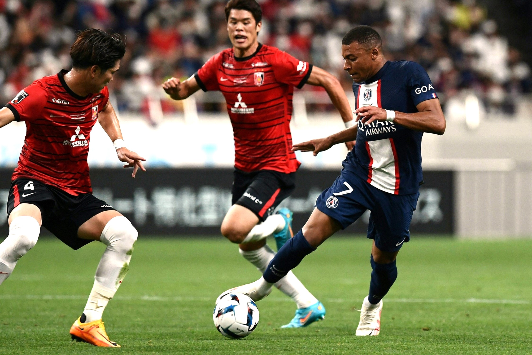 Πανό… αλήθειας για Παρί «Τόσο ακριβό εισιτήριο για μια ομάδα που δεν έχει Champions League»