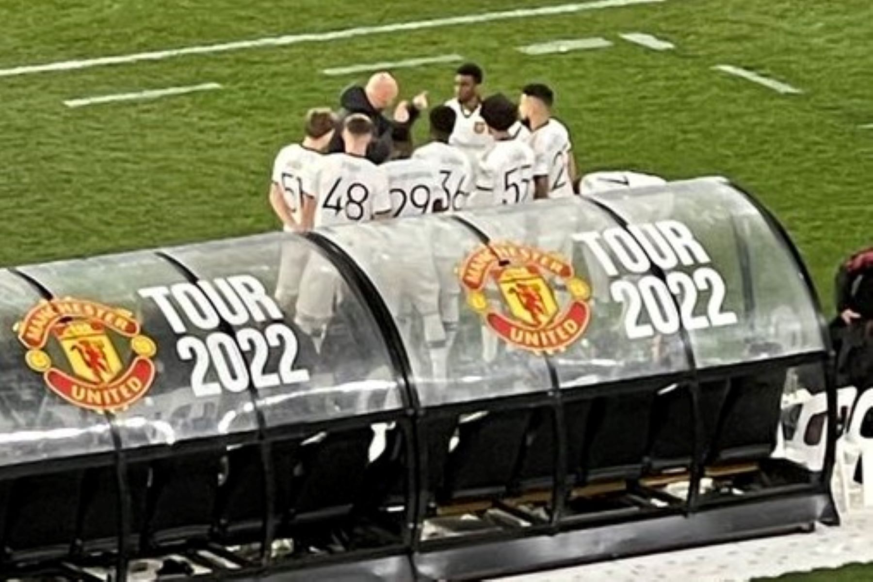 Το Ten Hag Ball ήρθε για να κάνει ξανά ΟΜΑΔΑ τη Γιουνάιτεντ (vid)