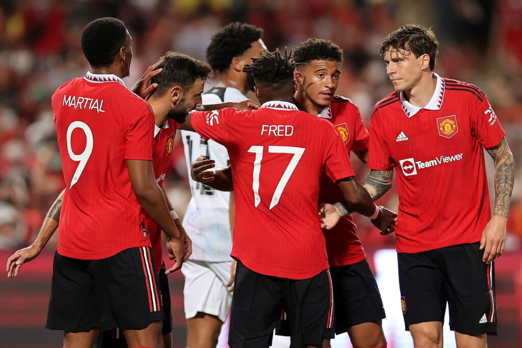 «Παρέλαση» της Γιουνάιτεντ στη Μπανγκόκ… κατάπιε τις ρεζέρβες της Λίβερπουλ (vid)