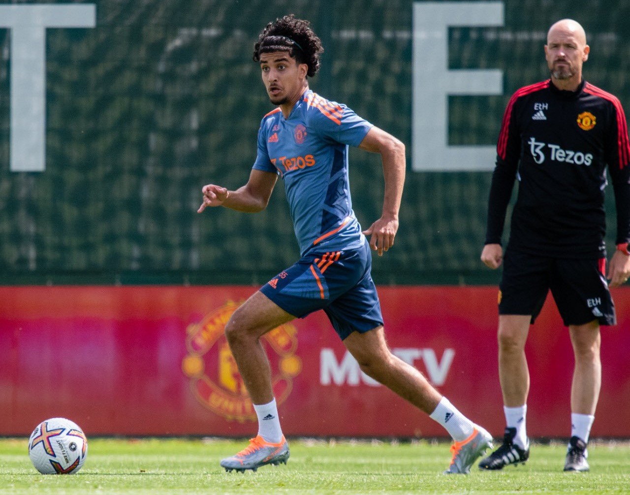 Έξαλλος Τεν Χαγκ: «Ζιντάν, τι κάνεις ρε γα@@ενο σκουπίδι;»