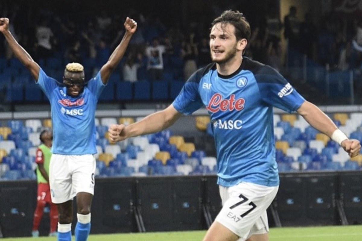 Από πεντάρα σε «τεσσάρα» η «καυτή» Νάπολι (vid)