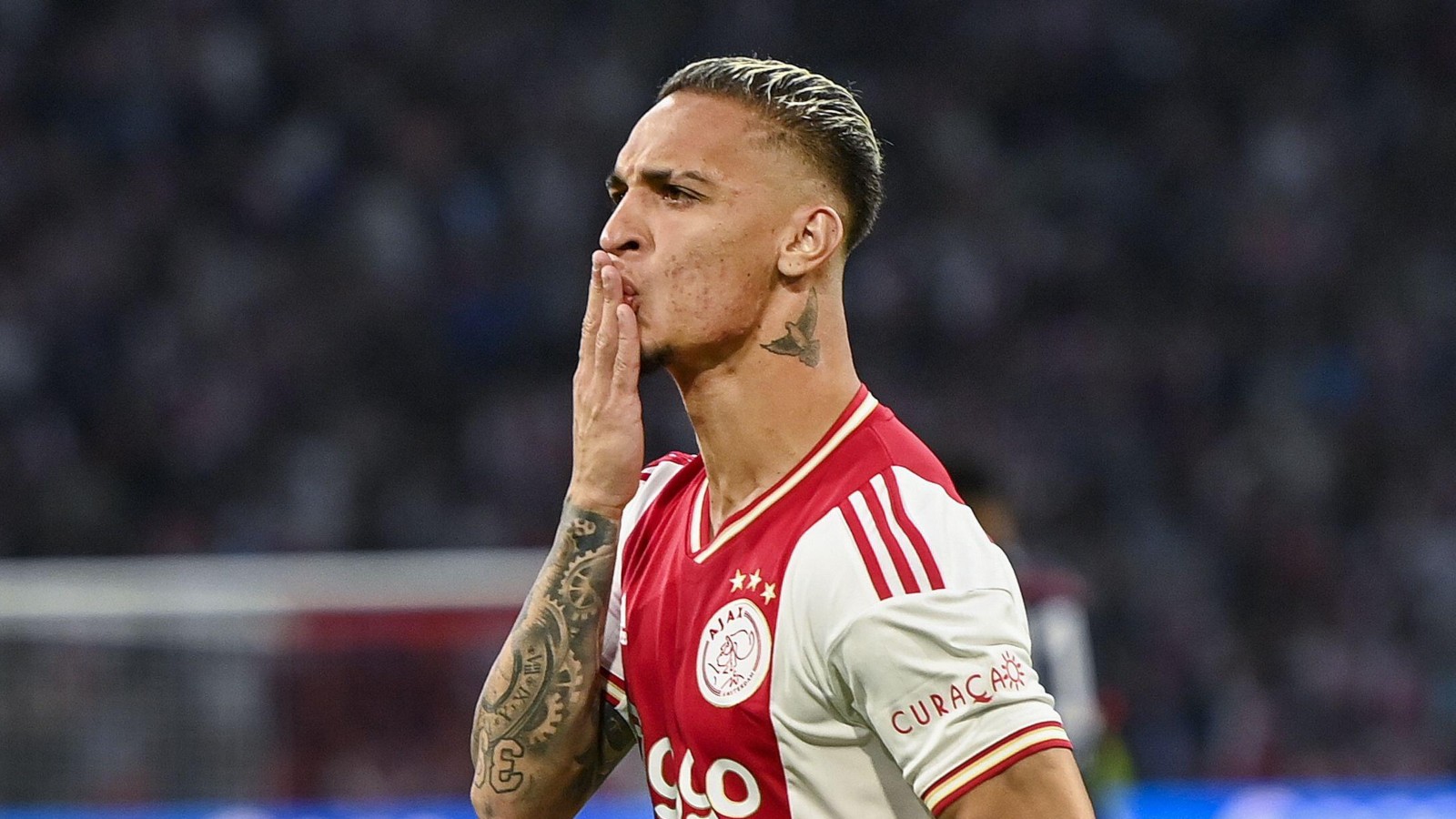 Όχι του Άγιαξ στη Γιουνάιτεντ για Άντονι, αλλά ο ίδιος θέλει σαν τρελός να φύγει! (pic, vid)