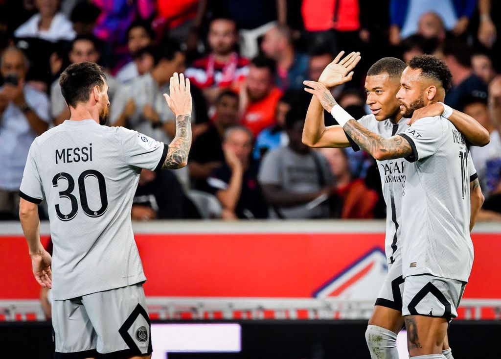 H Παρί με την τριάδα- φωτιά της ξεφτίλισε για τα καλά τη Λιλ! (vid)