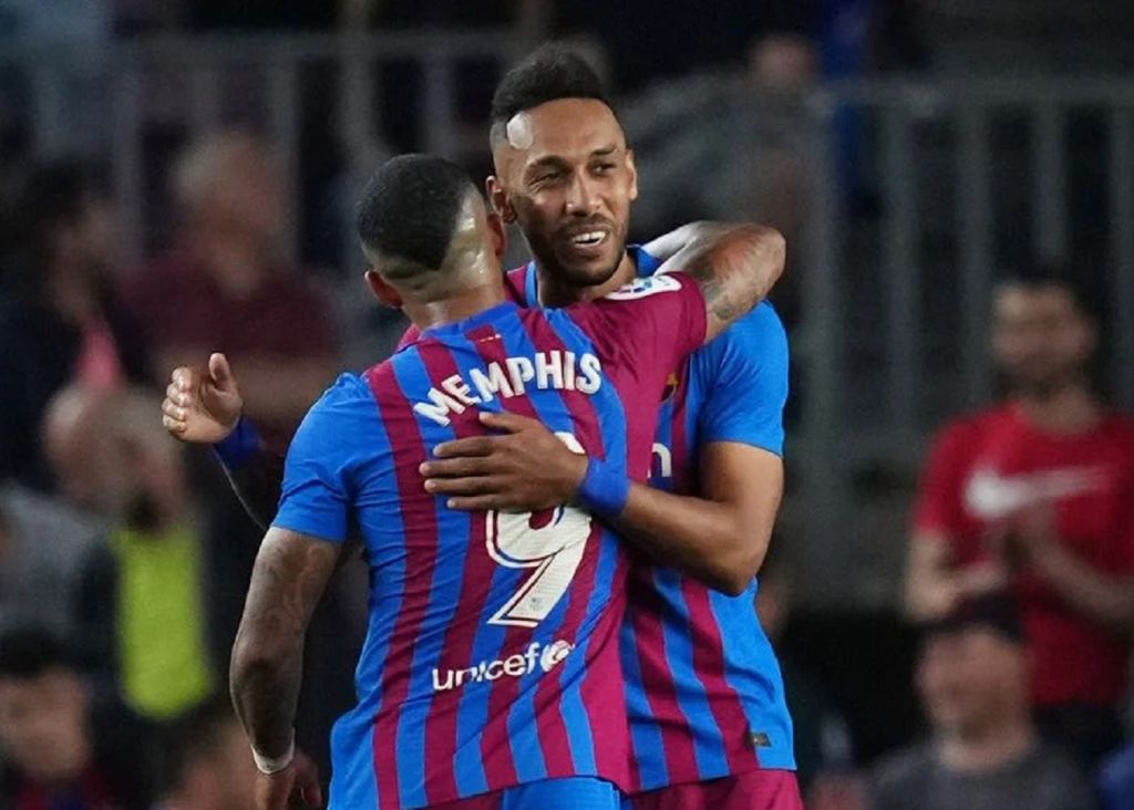 Μπαρτσελόνα: Ένας εκ των Ομπαμεγιάνγκ, Ντεπάι την κάνει… με ελαφρά! (pic)