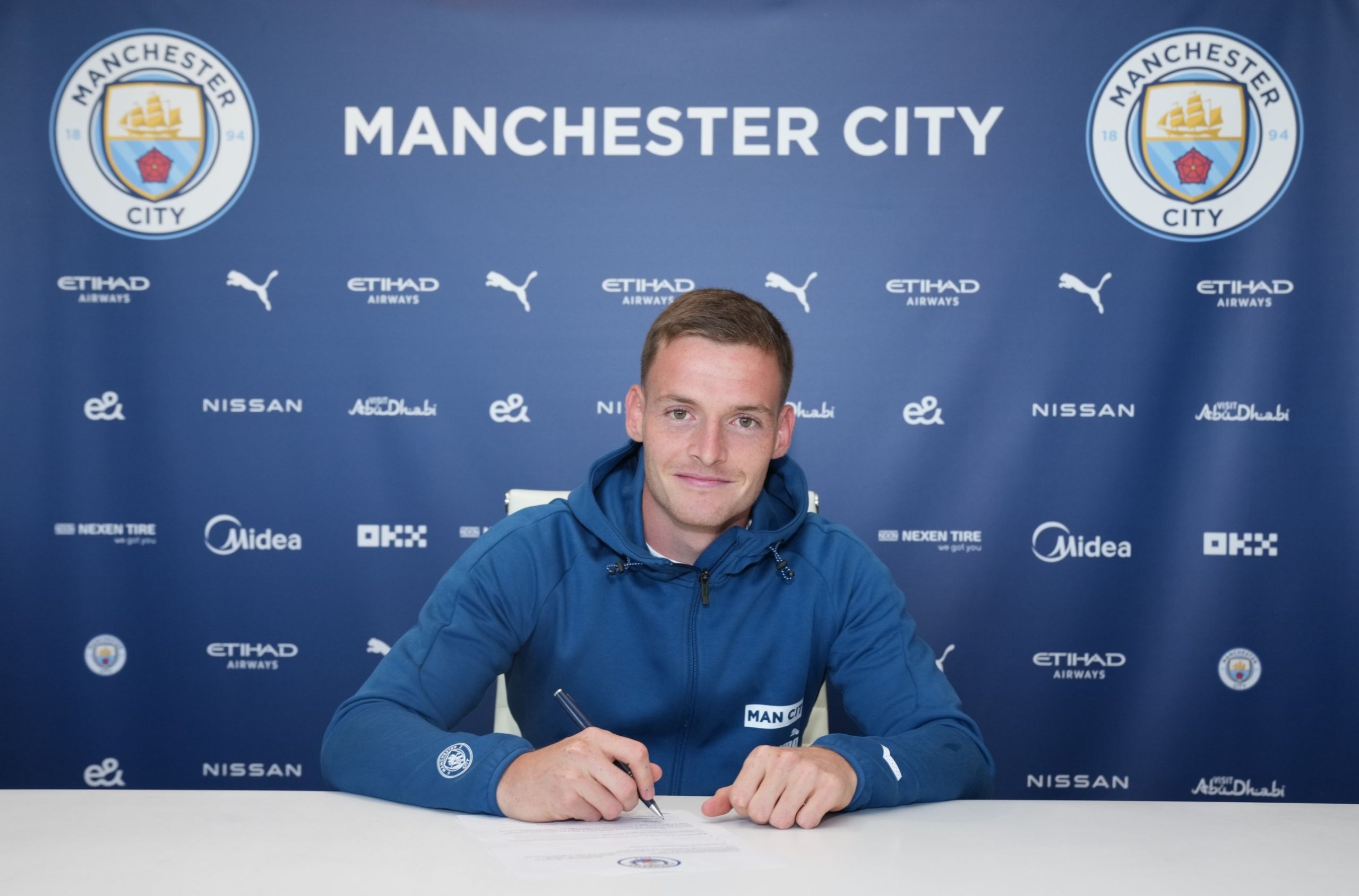 Επίσημο: Η Σίτι έφερε την ταλεντάρα της Ισπανίας με εντολή Γκουαρντιόλα (pic)