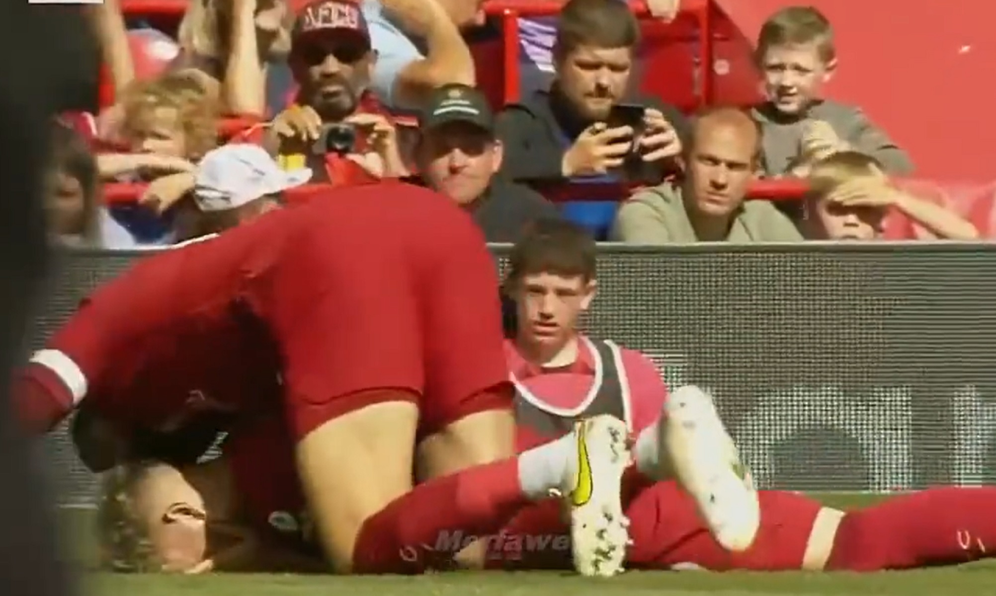 To παρθενικό γκολ του Έλιοτ στην Premier είναι σκέτο… ποίημα (vid)