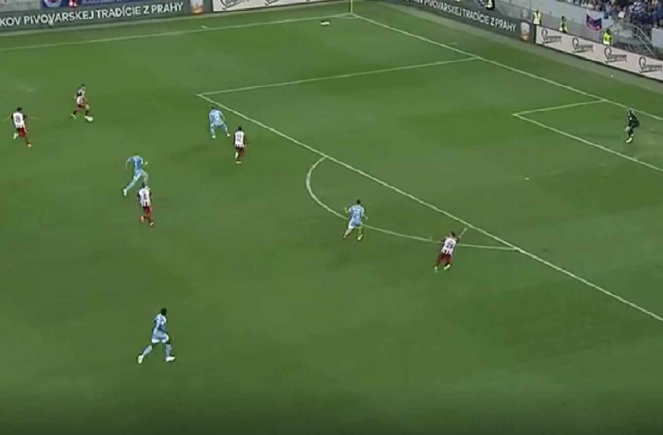 Δοκάρι ο Μασούρας ανενόχλητος – Το πλήρωσε με γκολ στο 94′ ο Ολυμπιακός (vids)