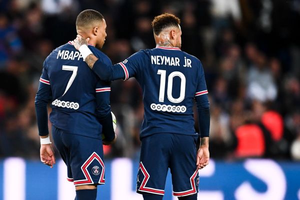 Ο Μπαπέ βγαίνει μπροστά όποτε και όταν πρέπει!