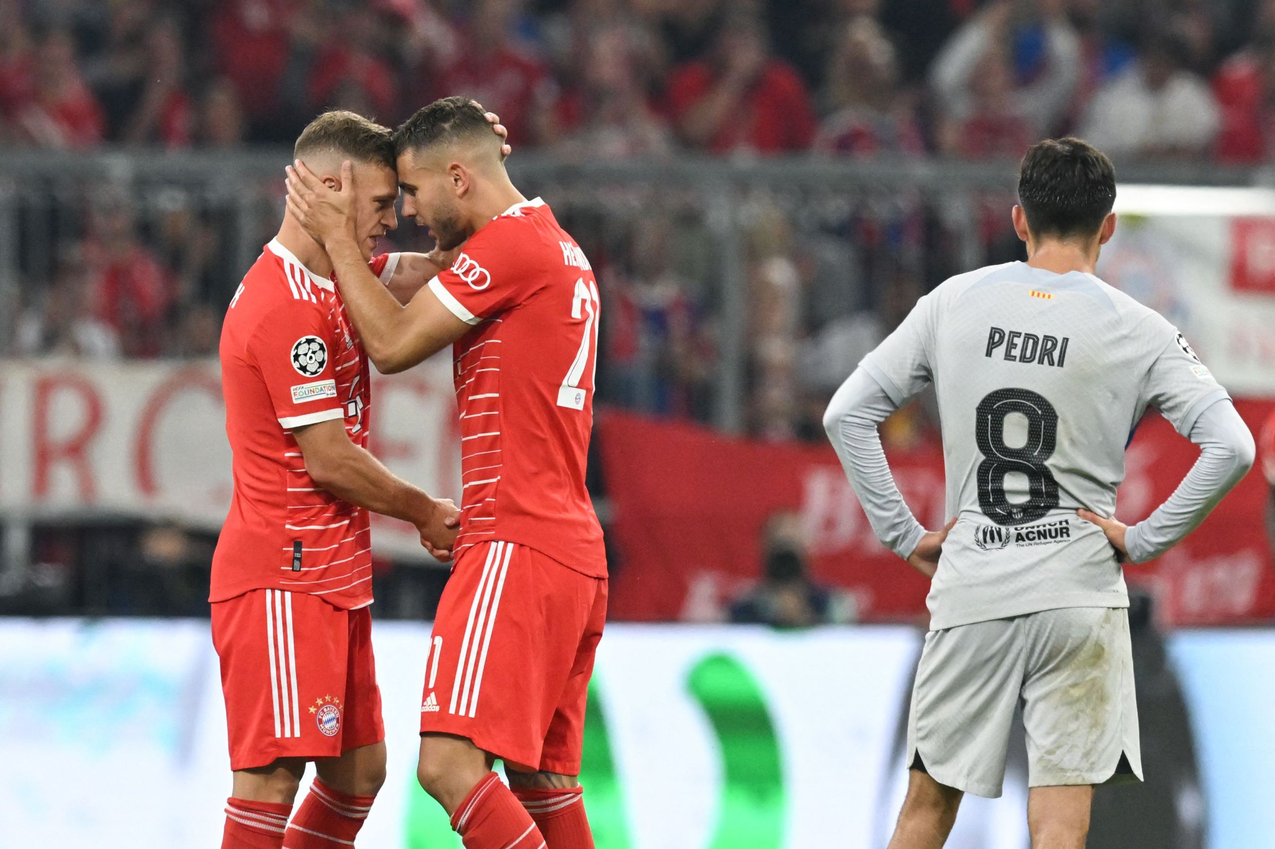 Κακή… οικοδέσποινα η Μπάγερν, πληγώνοντας τον Λεβαντόφσκι και την παρέα του! (vid)