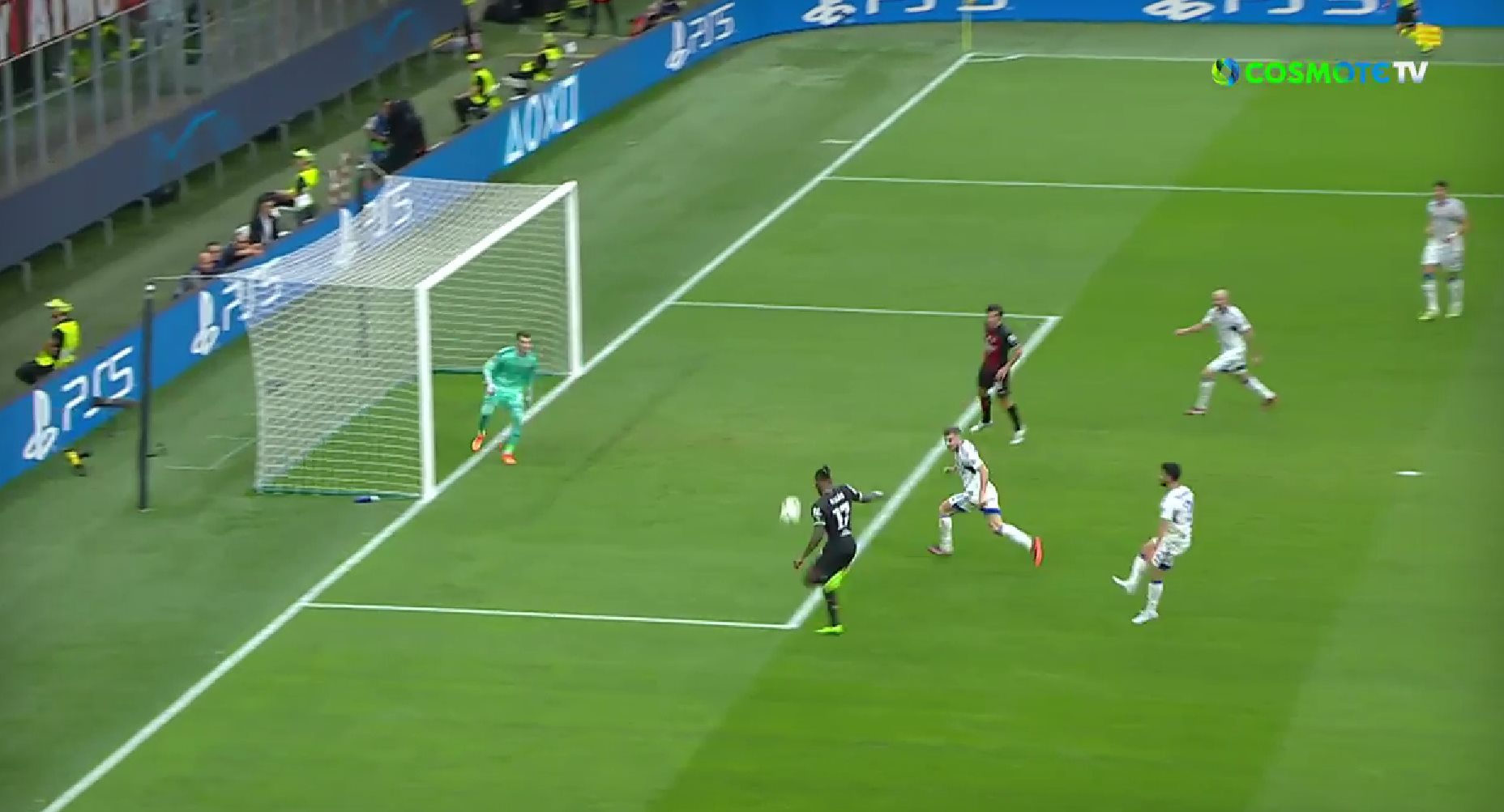 Ο Λεάο μόλις έκανε το χειρότερο σουτ της καριέρας του! (vid)