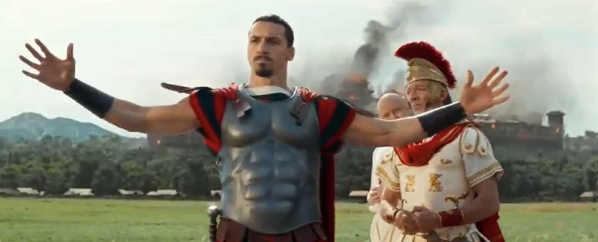 Ο Ιμπραΐμοβιτς…  σε επική σκηνή – Πρωταγωνιστεί στην ταινία “Αστερίξ και Οβελίξ” (vid)