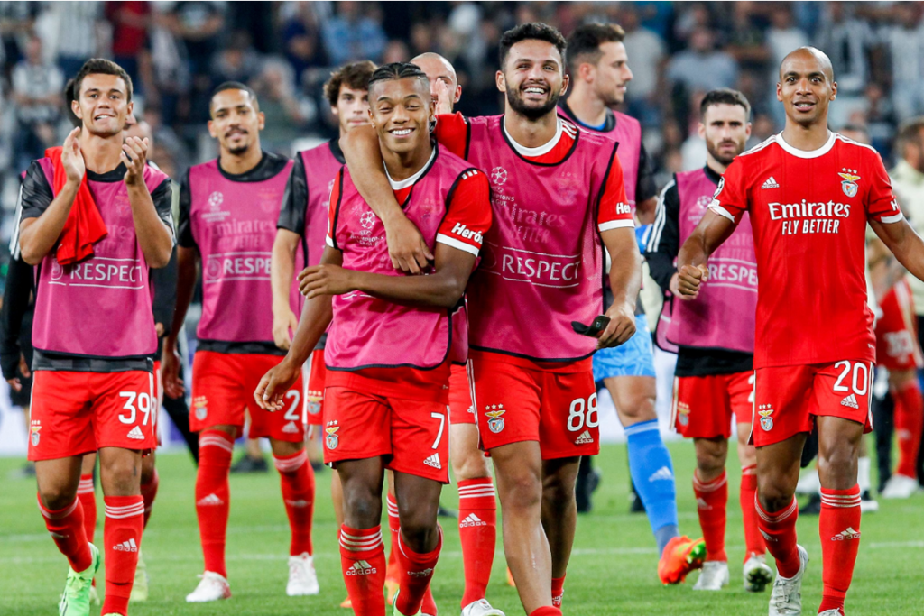 Η ανίκητη Μπενφίκα είναι η πιο φορμαρισμένη ομάδα στον κόσμο (vid)