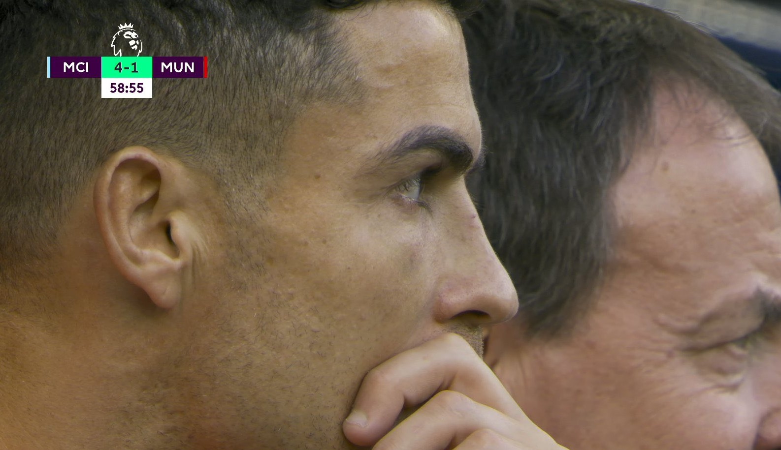 Ο Κριστιάνο πήγε να βάλει τα κλάματα –  Πόνεσε η… καρδιά του με την 6αρα (vid)