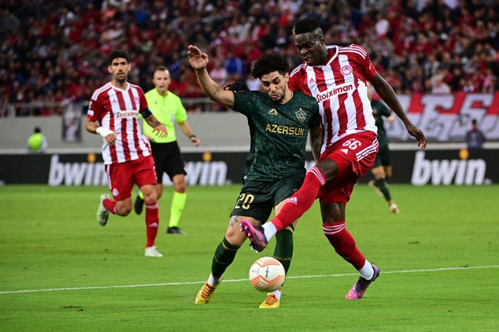 Άλλη μια εφιαλτική βραδιά για τον Ολυμπιακό με νέα τριάρα – Τραγικός ο Σισέ! (vid)