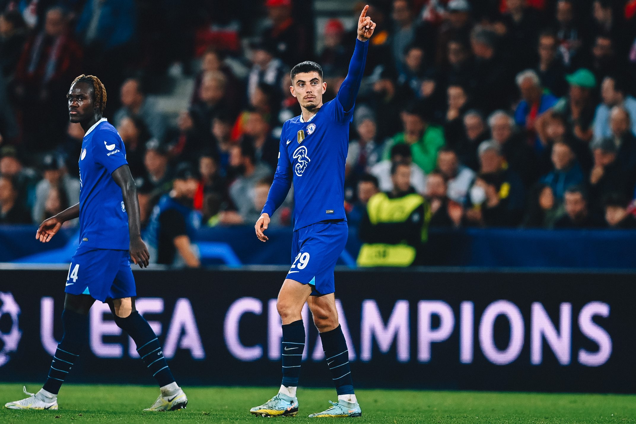 Δύο… ζωγραφιές έλυσαν τα ξόρκια για την Τσέλσι! (vids)