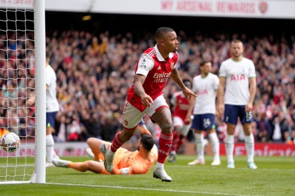 H Tότεναμ έμεινε να χαζεύει τα «Κανόνια» (vid)