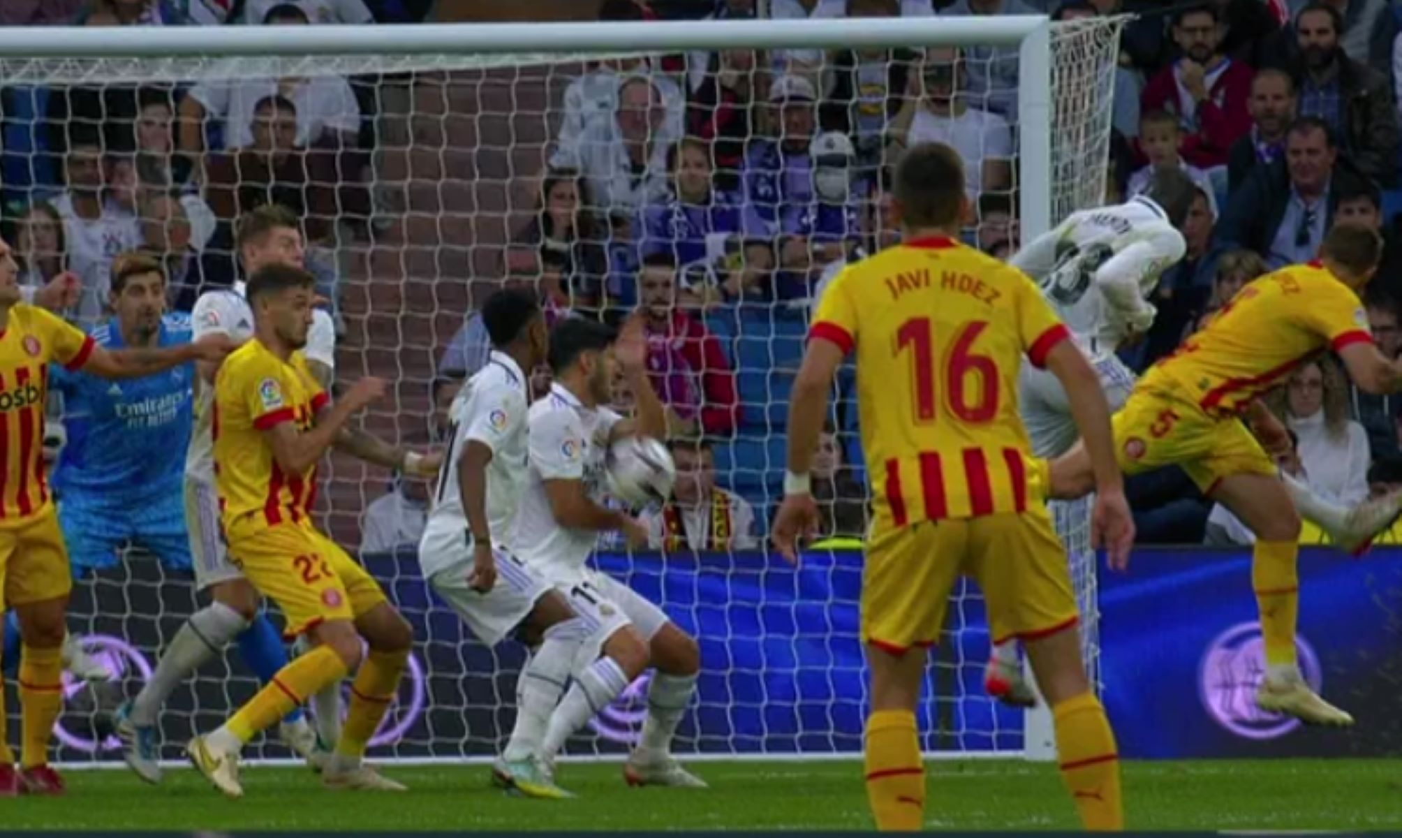 Οργή στη Ρεάλ για την απόφαση – μαχαιριά στο ματς με τη Τζιρόνα (vid)