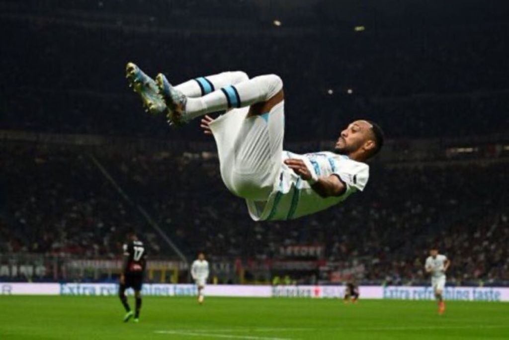 Πασαρέλα στο Μιλάνο η Τσέλσι (vid)