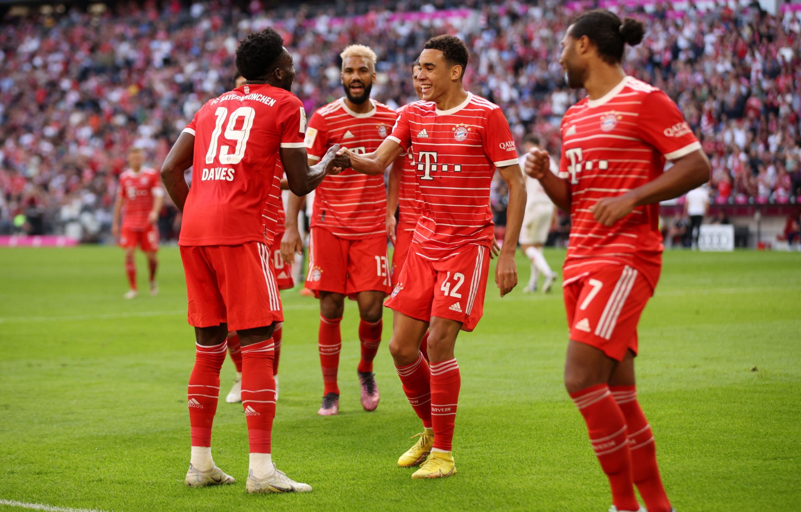 Η Μπάγερν επέστρεψε και άντε πιάστε την – Νέα… 6αρα και κορυφή! (vid)