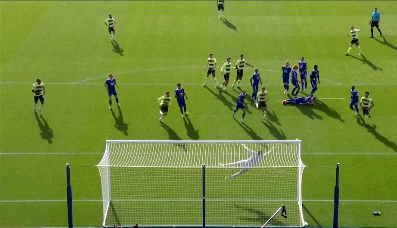 Αριστούργημα Ντε Μπρoύιν – ΓΚΟΛΑΡΑ με απευθείας εκτέλεση φάουλ (vid)