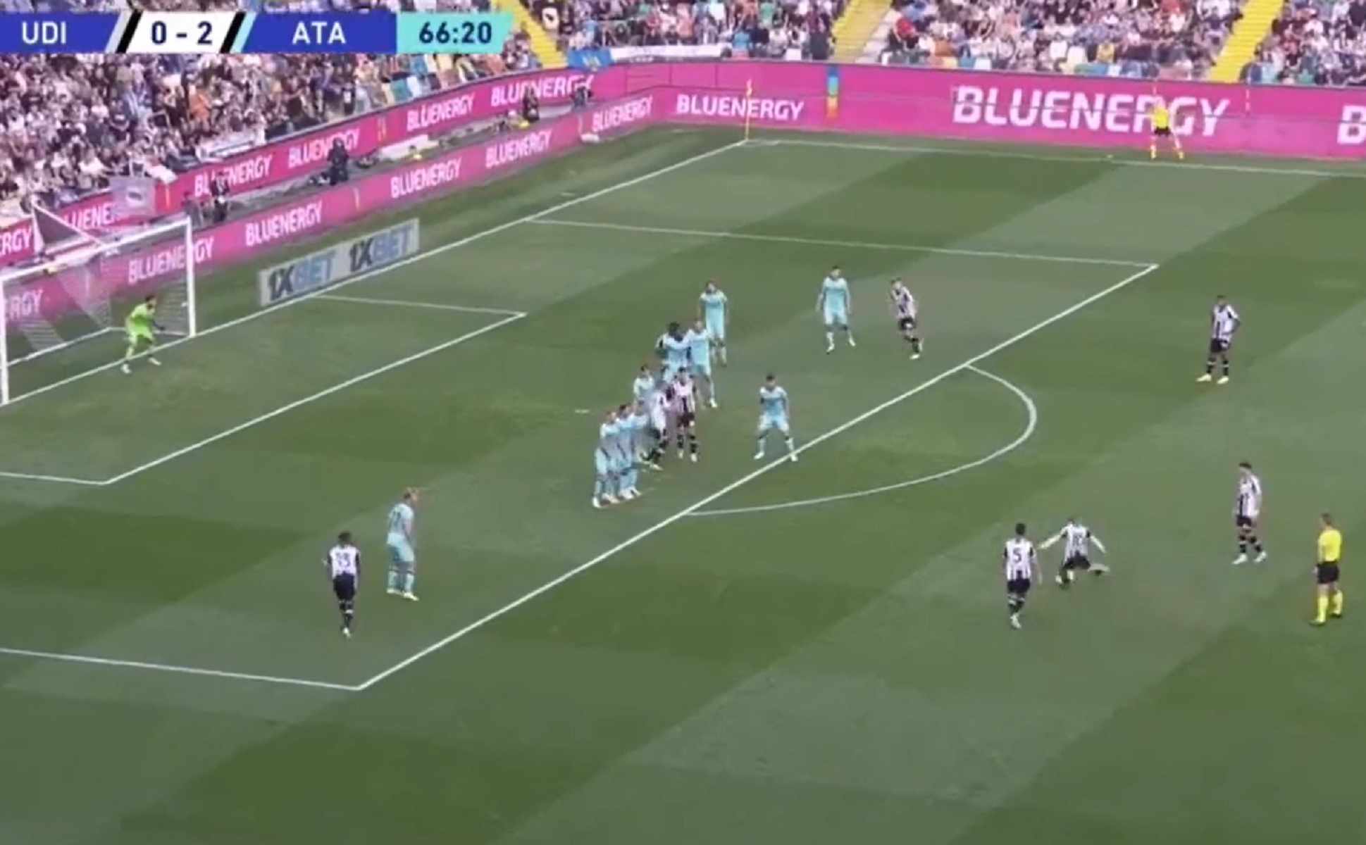 Φαουλάρα αριστούργημα από τον «καυτό» Ντεουλοφέου (vid)