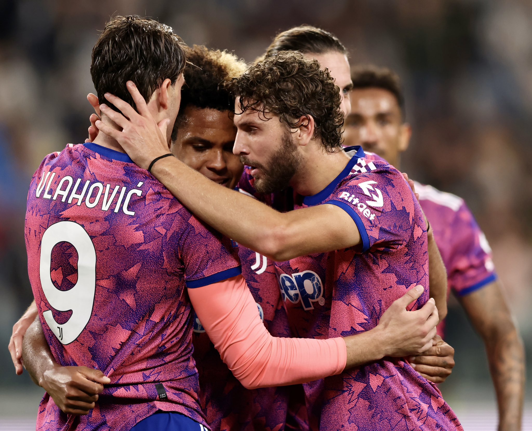 Η Γιουβέντους «καθάρισε» με… βαλκάνιο τρόπο την Μπολόνια! (vid)