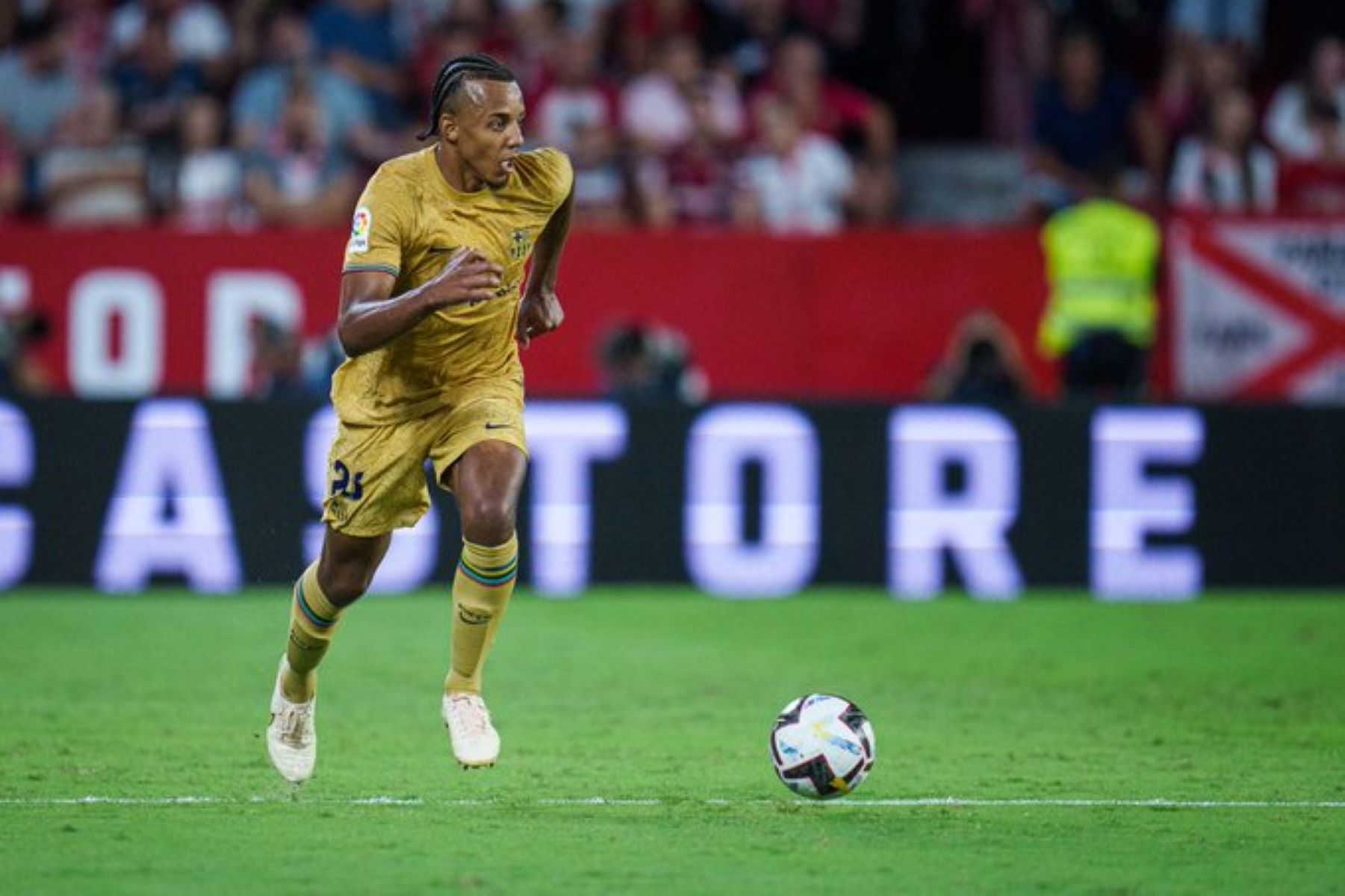 «Έσκασε» η πρώτη έκπληξη στην Μπαρτσελόνα – Ανοίγει την πόρτα της εξόδου ο Κουντέ