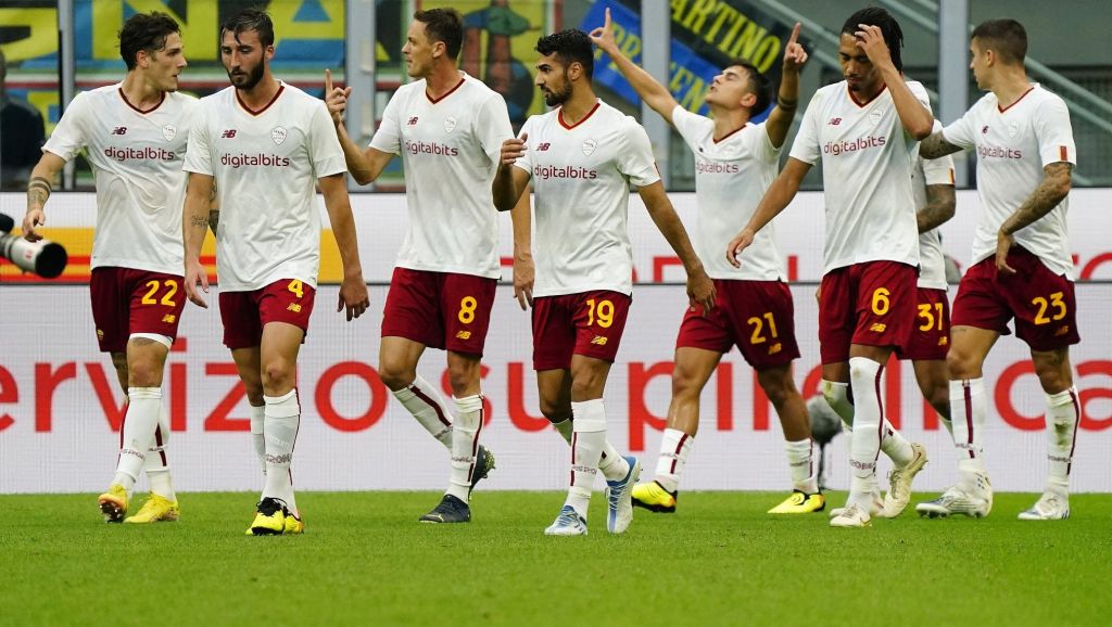 Η Ρόμα είναι εδώ και κάνει… πανικό με τους πανηγυρισμούς της! (vids)