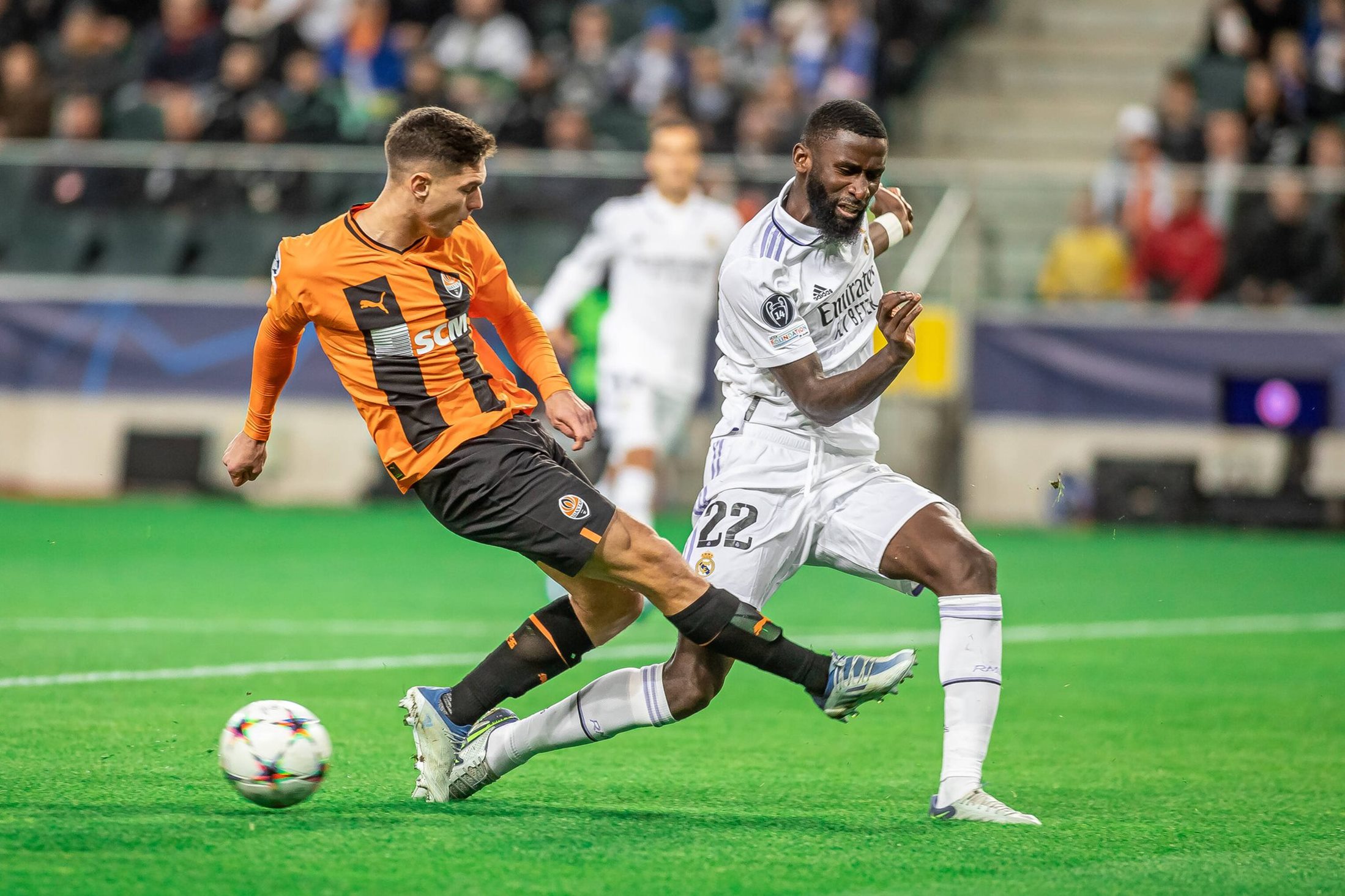 Η Ρεάλ Μαδρίτης είναι πολύ σκληρή για να χάσει φέτος! (vids)