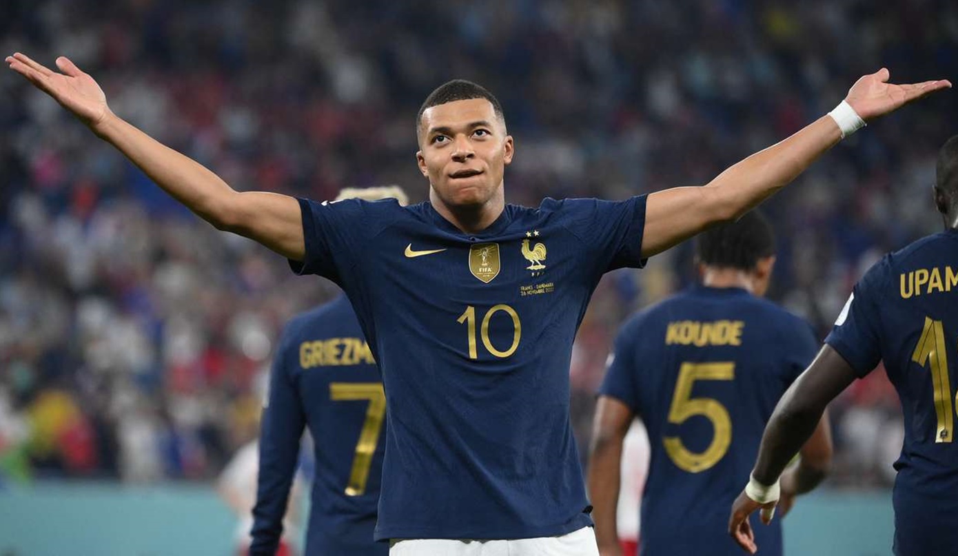 «Σώνει και ντε», στους «16» η Γαλλία χάρη στον Μπαπέ! (vids)