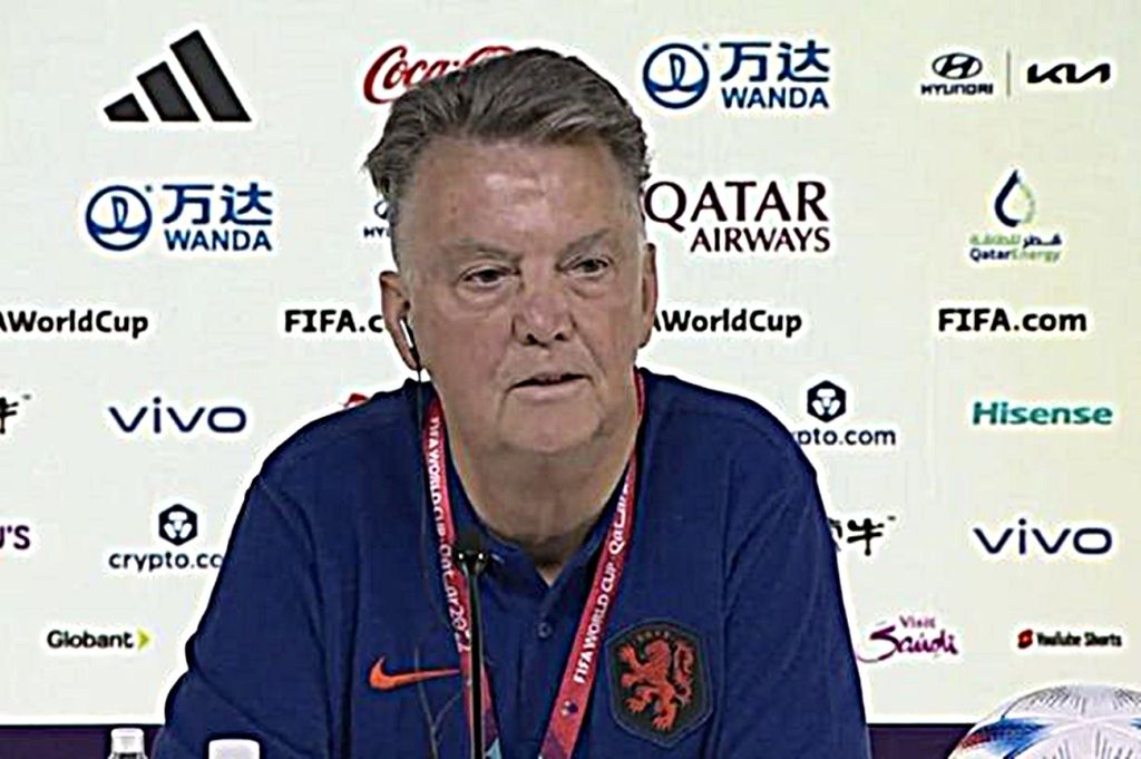 Δεν αποκλείει την κορυφή του κόσμου ο Φαν Χάαλ – Τι είπε για Ντεπάι