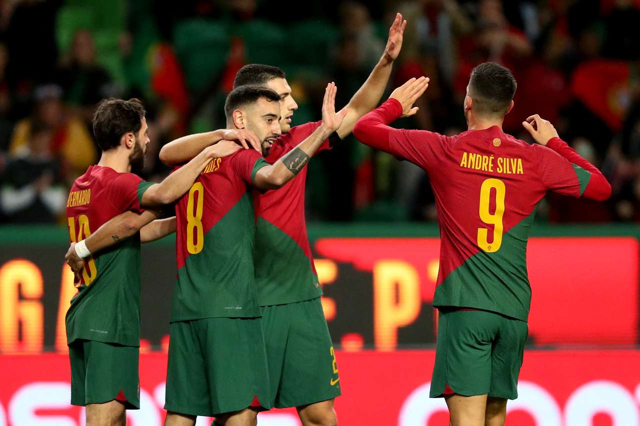 Λείπει ο Κριστιάνο, χορεύει η Πορτογαλία και πάει φουριόζα στο Mundial (vid)