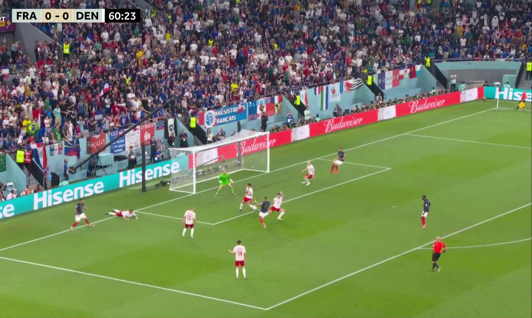 Άψογο γκολ ο Μπαπέ, ισοφάρισε γρήγορα ο Κρίστενσεν! (vid)