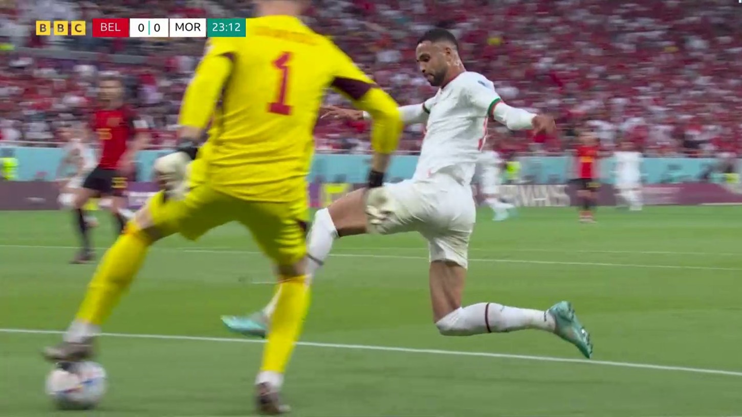 Βέλγιο – Μαρόκο: «Χάζεψε» τον Εν Νεσιρί ο Κουρτουά! (vid)