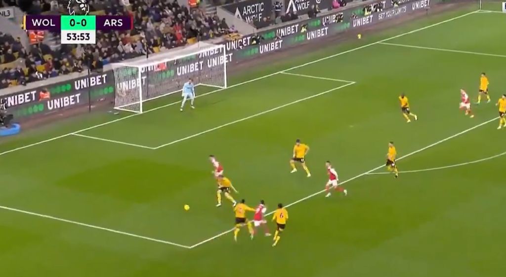 Χάθηκε η μπάλα στο Μολινό – Γκολ ομάδας από τους «Κανονιέρηδες» (vid)