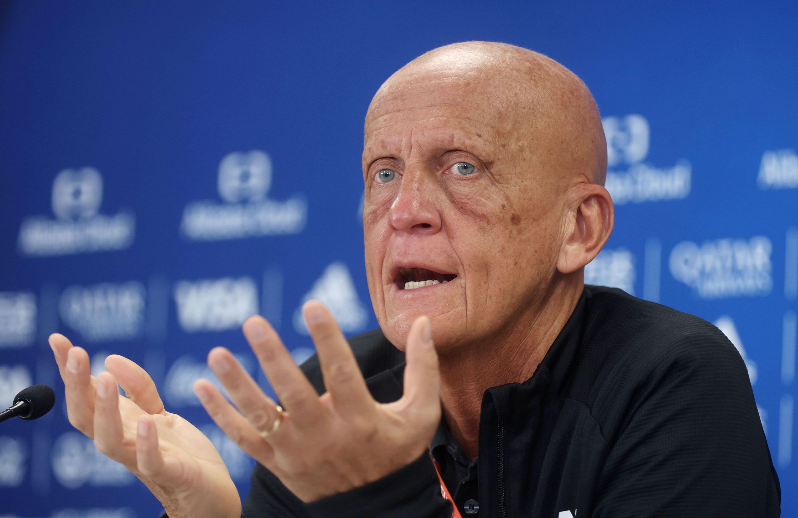 O Κολίνα εξήγησε γιατί υπάρχουν τόσα πολλά λεπτά καθυστερήσεις!