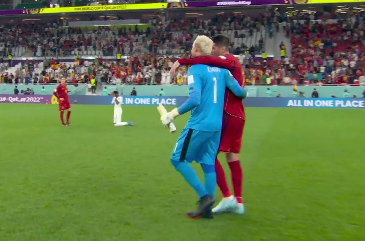 Mundial: Οι Ισπανοί έδωσαν κουράγιο στον απαρηγόρητο, Κέιλορ Νάβας (vid)