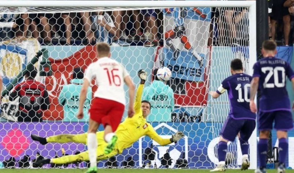 Φοβερός και τρομερός Σέζνι, απέκρουσε το πέναλτι του Μέσι (vid)