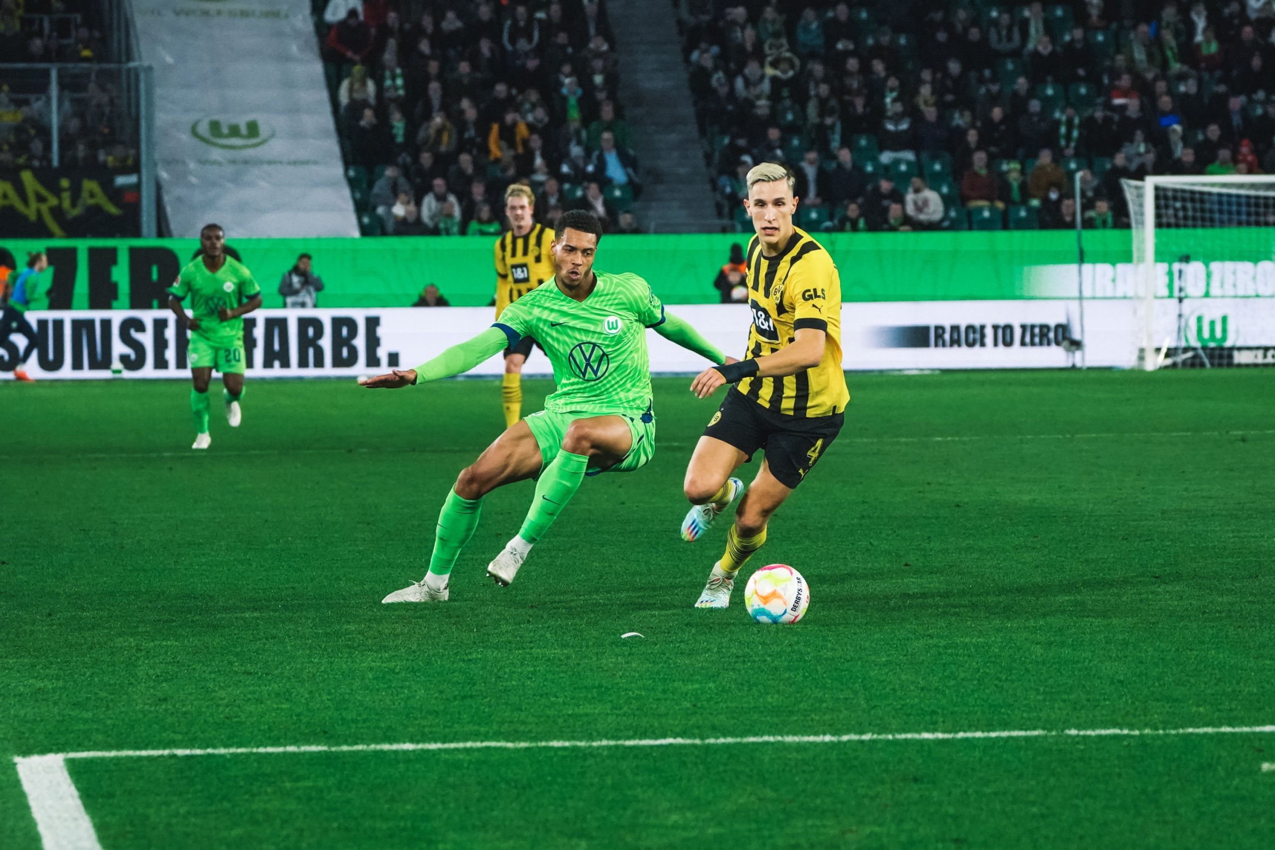 Ντόρτμουντ, σε… φάγανε οι “λύκοι” και η κορυφή απομακρύνεται!