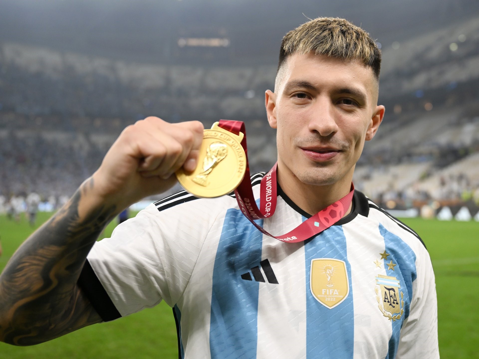 Ο Τεν Χαγκ “προσγείωσε” τον Μαρτίνεζ: «Θυμάσαι πως έχεις αγώνα στις 27 Δεκέμβρη;»