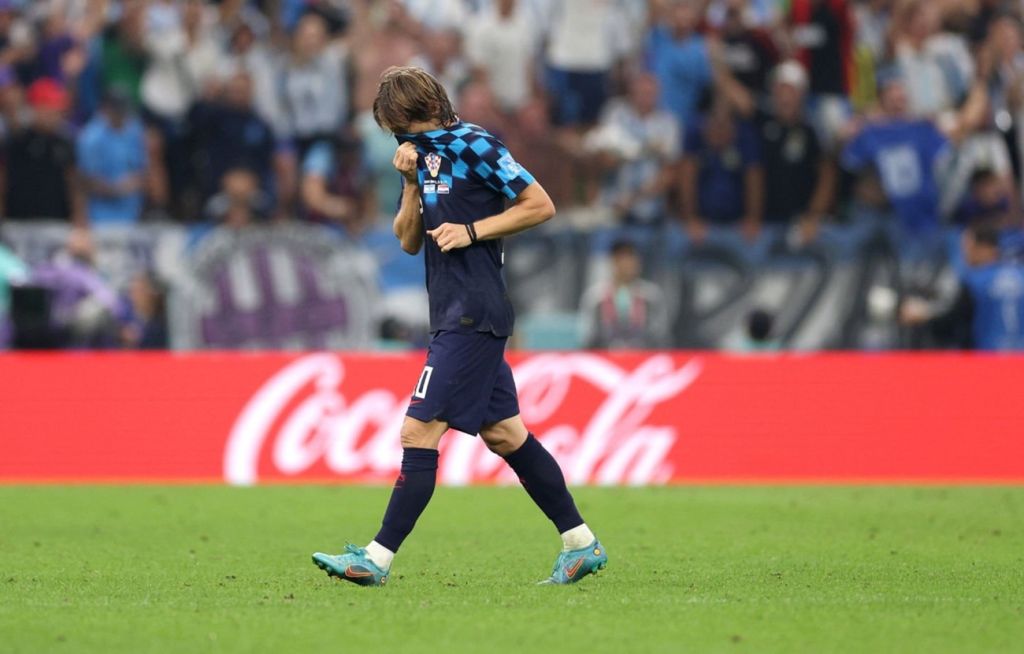 Όλα στραβά κι ανάποδα για τον Λούκα Μόντριτς… (pics, vids)