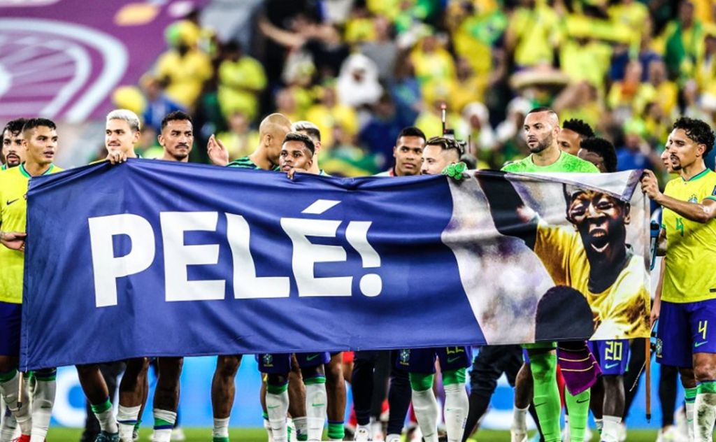 Ανατριχίλα: Στο πλευρό του θρυλικού Πελέ οι Βραζιλιάνοι διεθνείς! (vid)