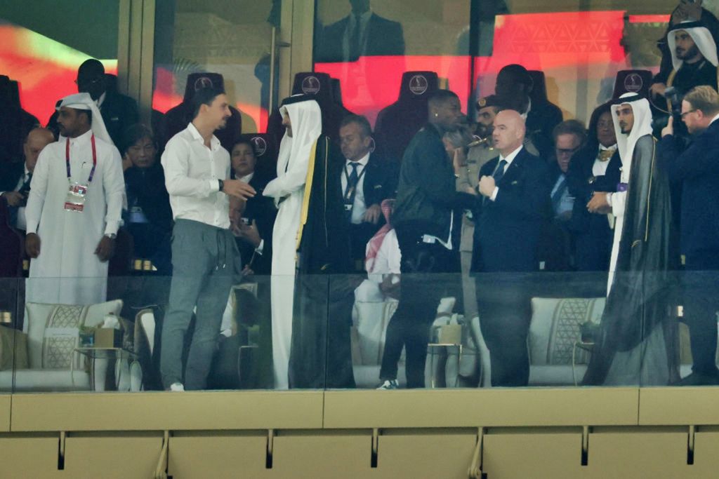 Αργεντινή – Γαλλία: Με Ζλάταν και Πογκμπά ο Μακρόν στις κερκίδες (vid)