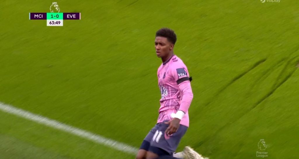 Πω, πω ΓΚΟΛΑΡΑ: Με μία τελική η Έβερτον «πλήγωσε» τη Σίτι! (vid)