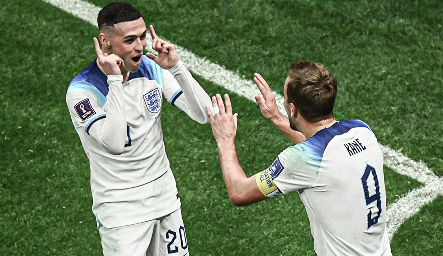 Αγγλία με μυαλό και… φουλ για τους «8»! (vids)