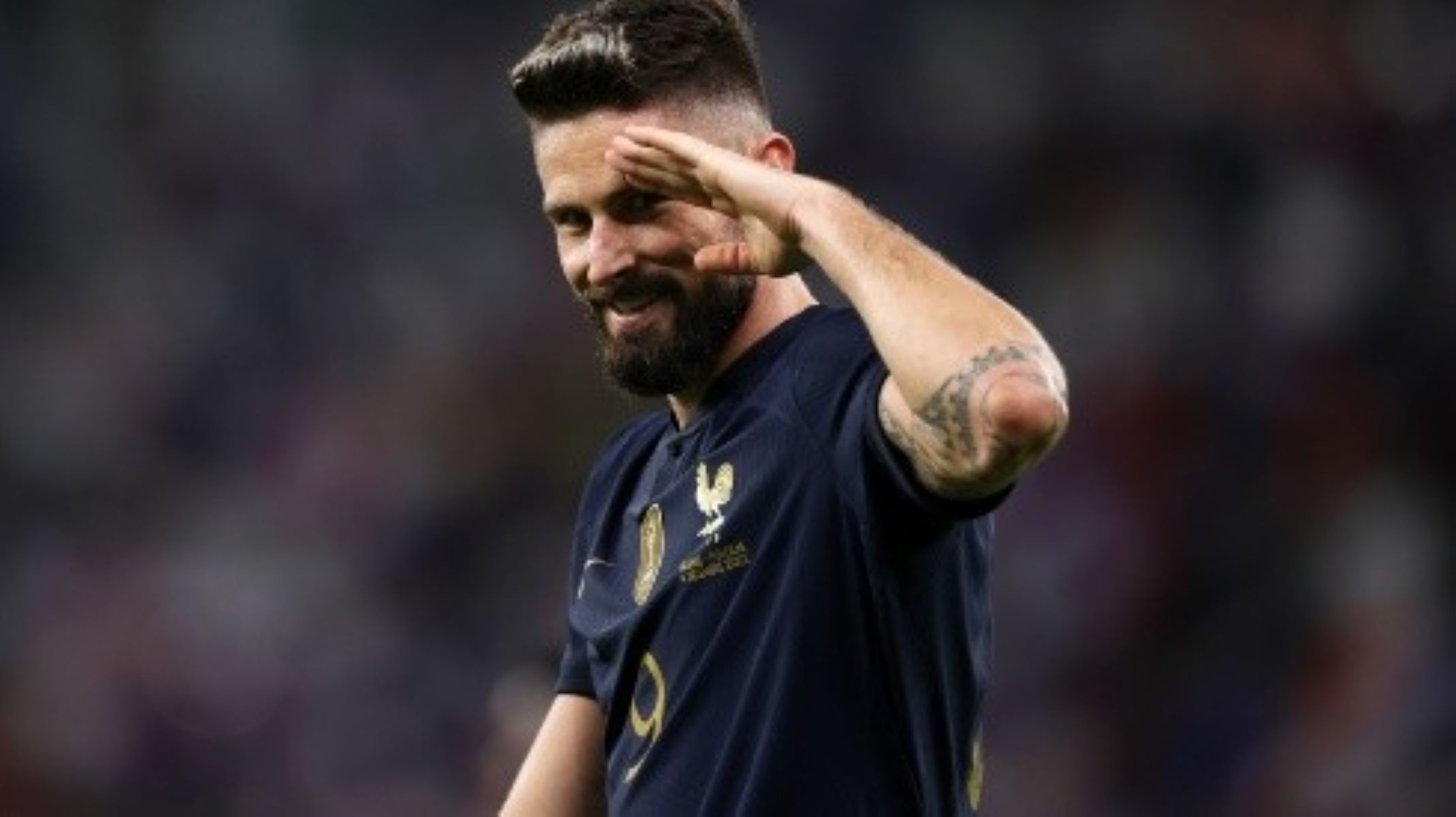 Μίλαν: Δίνει νέο συμβόλαιο στον ακαταμάχητο Ζιρού