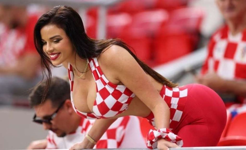 H Ιβάνα Κνουλ αποχαιρέτησε το Mundial με… θέα τον Μόντριτς (pics)