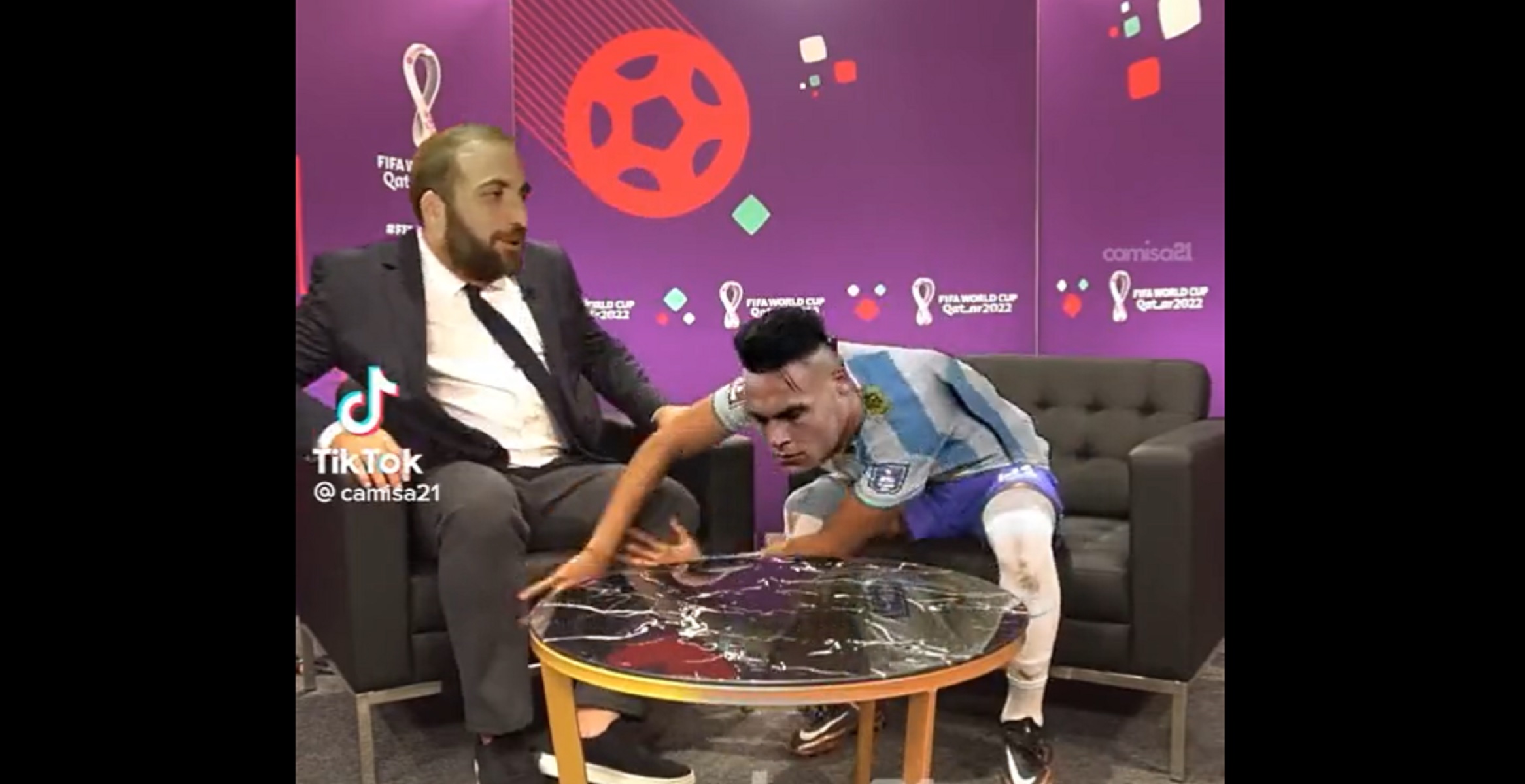 «Διαμαντάκι» στο TikTok με πρωταγωνιστές Λαουτάρο και Ιγκουαΐν (pic)