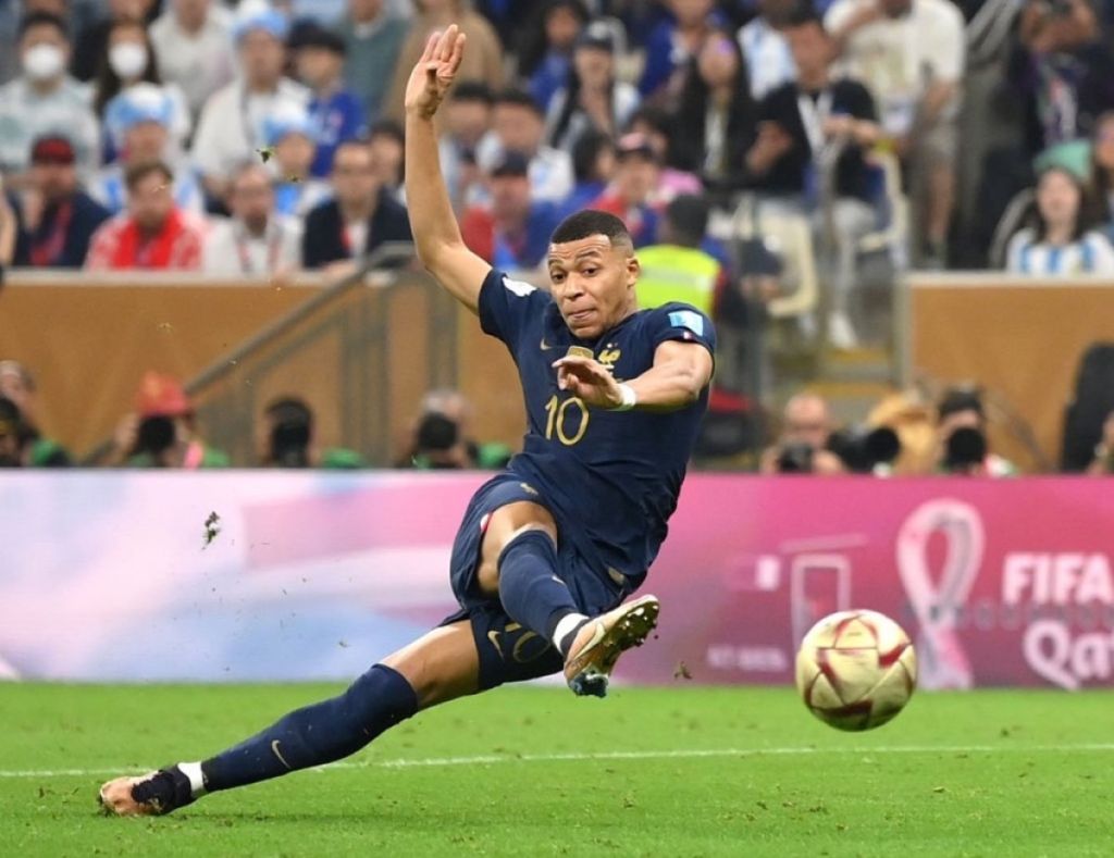 Κράουτς… έδωσες ρεσιτάλ: «Μπαπέ άστο, το είχα κάνει εγώ από το 2006» (pic)